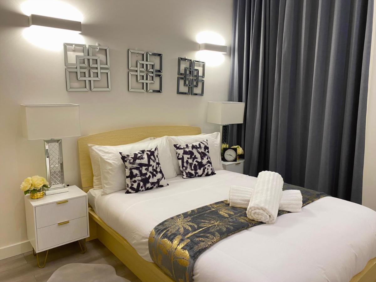 Newpointe Stunning 1-Bedroom Serviced Apartment Milton Keynes Luaran gambar